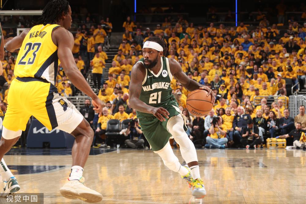 在赛季中期 在赛季中期